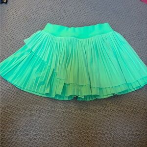 LULULEMON LIME GREEN MESH LAYERED SKIRT NOT SOLD ANYMORE